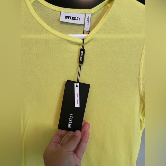 Theresa short-sleeve tee - Picture 4 of 8